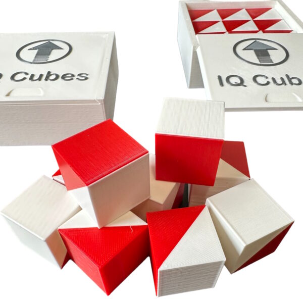 IQ Cubes - box with cubes